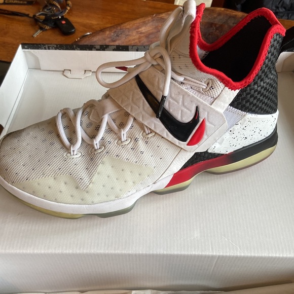 Men nike Lebrun Xiv - Picture 2 of 8